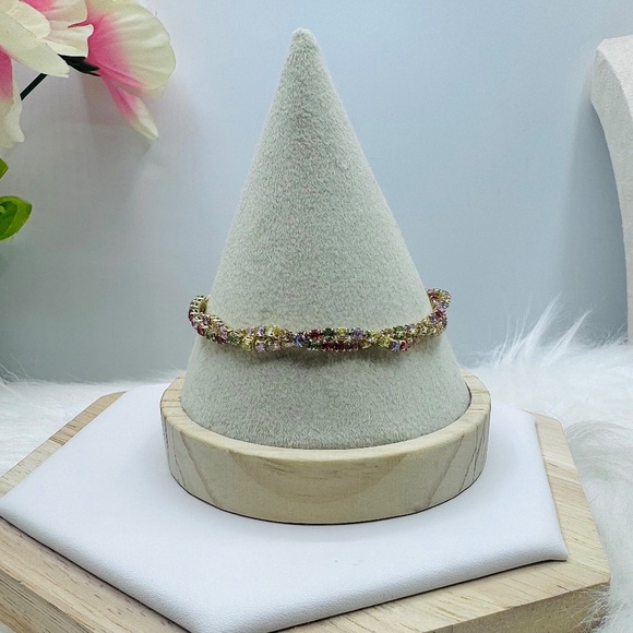 Twisted Colorful Rhinestones Adjustable Bracelet - Picture 6 of 7